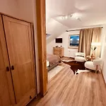 Stoklosowka Ski-in Ski-out Villa