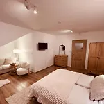 Stoklosowka Ski-in Ski-out Villa