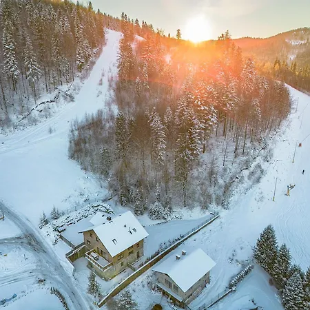 Stokłosówka Ski-in Ski-out Willa *