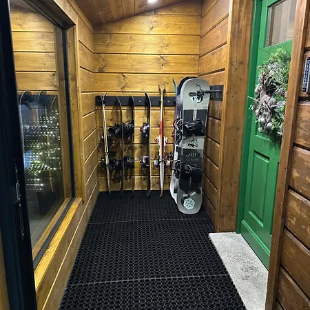 Stoklosowka Ski-in Ski-out * Szczyrk