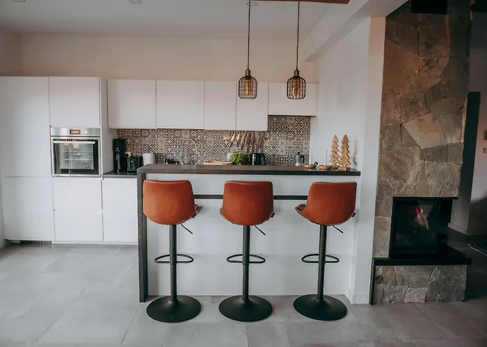 Stokłosówka Ski-in Ski-out * Szczyrk