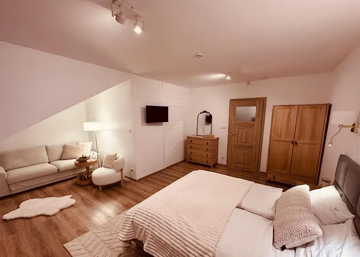 Stoklosowka Ski-in Ski-out Villa